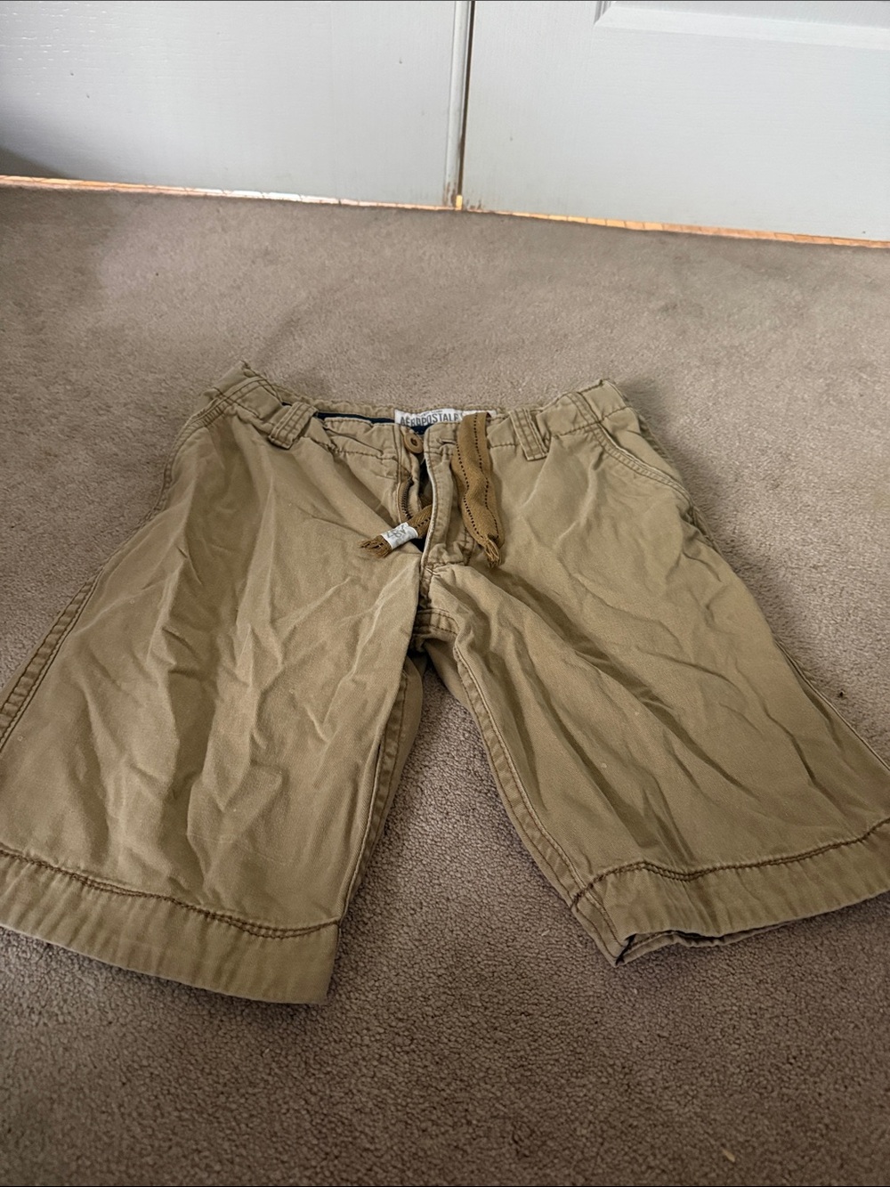 Aeropostale Men's Tan Drawstring Flat Front Shorts